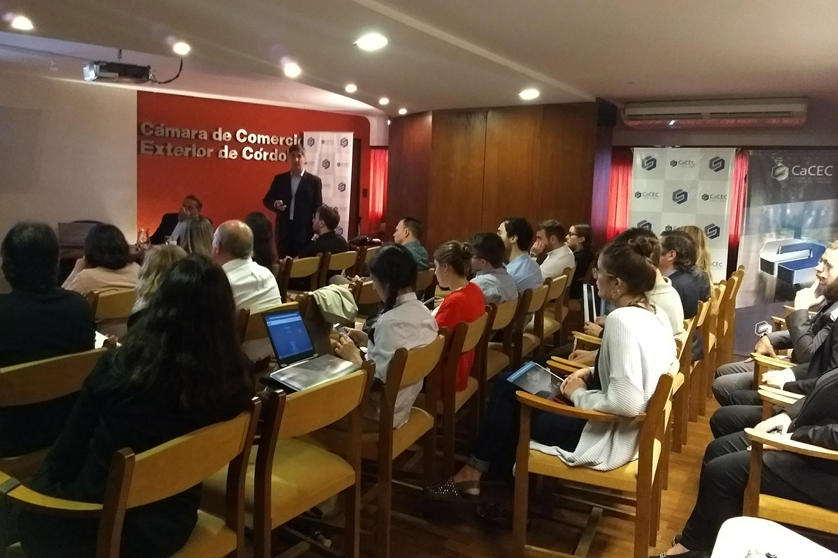 Se realizó con gran éxito el Seminario “Su Pyme puede Exportar a USA”