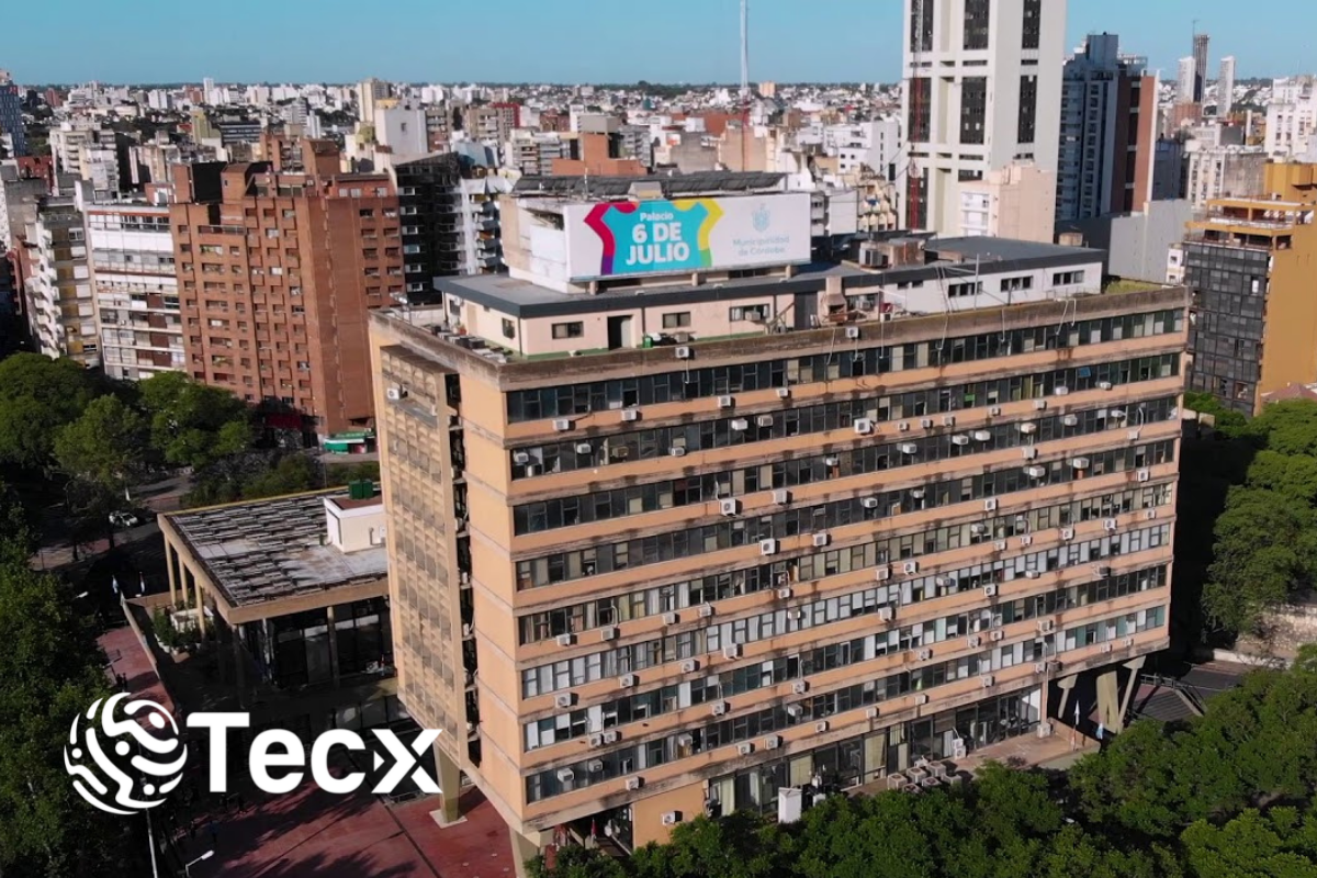 CaCEC presentó Grupo TecX al intendente Llaryora